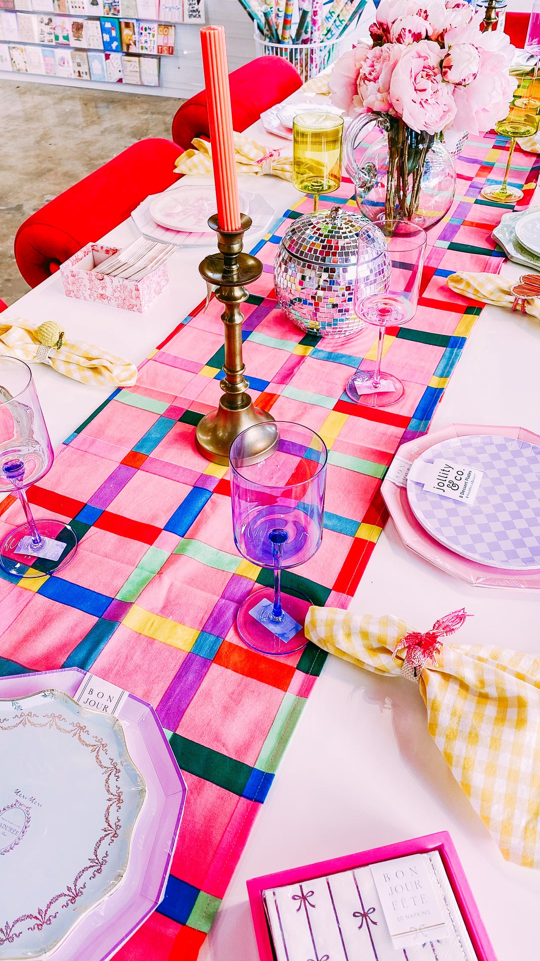 Sizzling Summer Soirées: Top Tips for Hosting the Perfect Summer Dinner Party