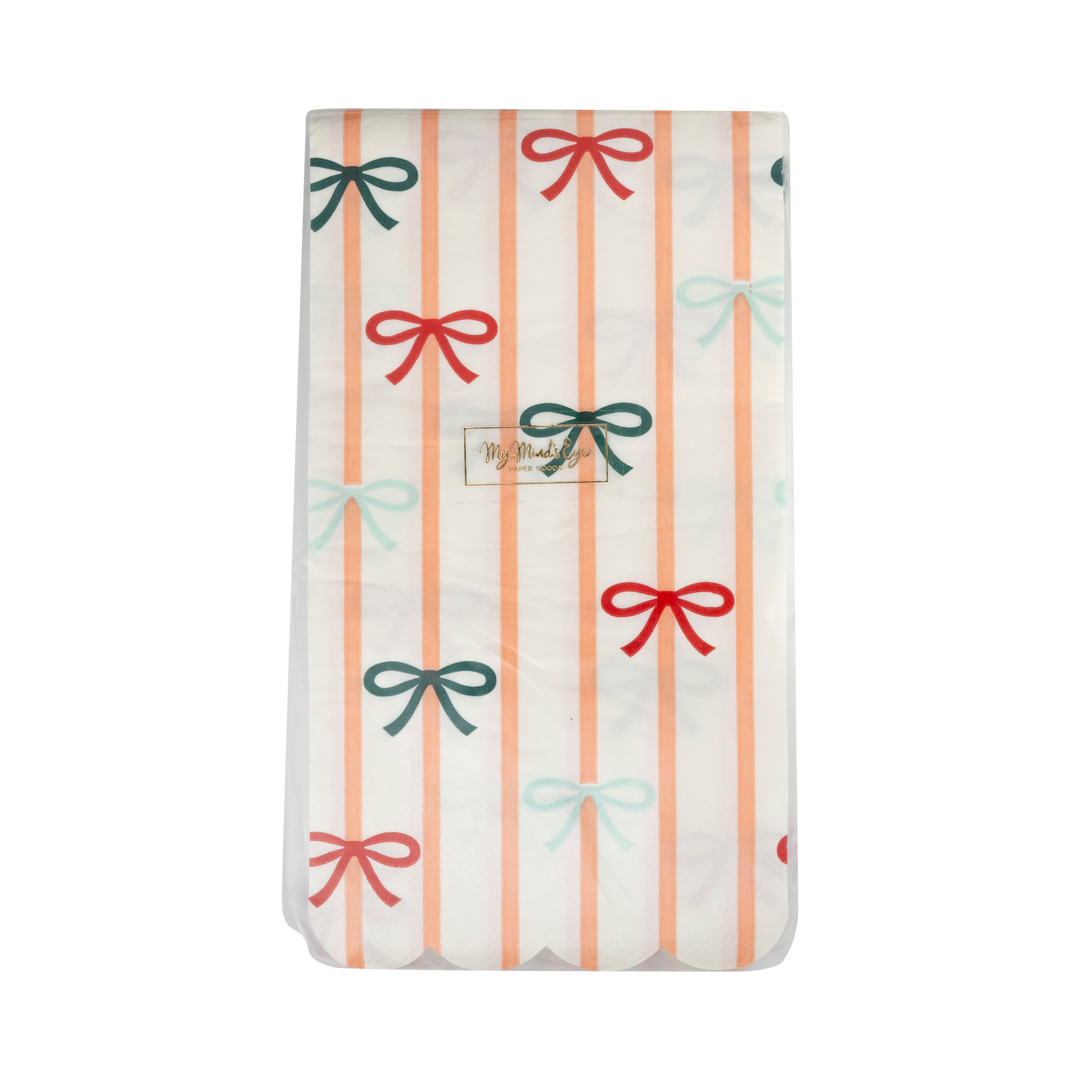 Bows and Stripes Scalloped Dinner Napkin