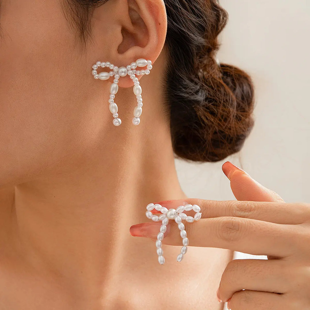 Clara Pearl Bow Earrings