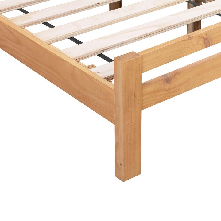 Andy Wooden King Bed in Oak