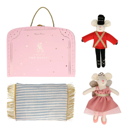 Theatre Suitcase & Ballet Dancer Dolls